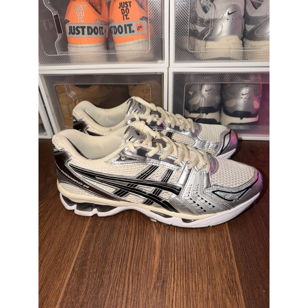 Size 10 - ASICS Gel Kayano 14 Silver Cream 1201A019-108 Sneaker Mens